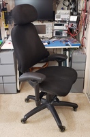 chair02-small.jpg